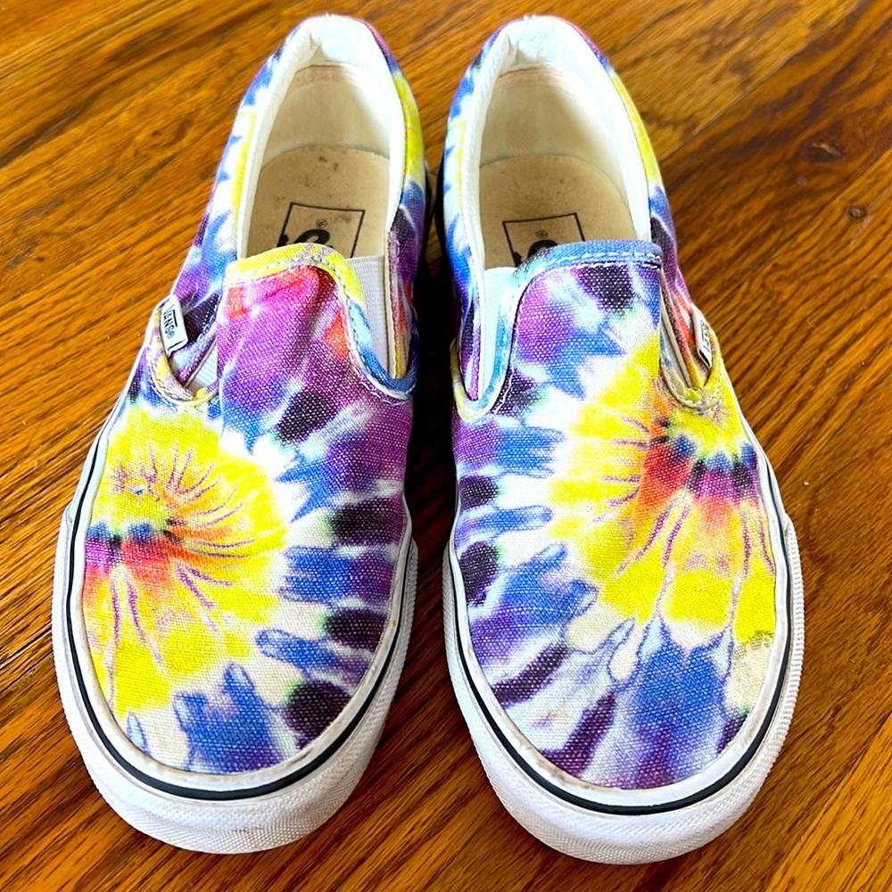 Kids vans size 4.5 tie dye